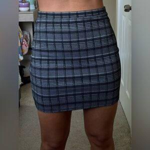 Black and white plaid high waisted pencil skirt